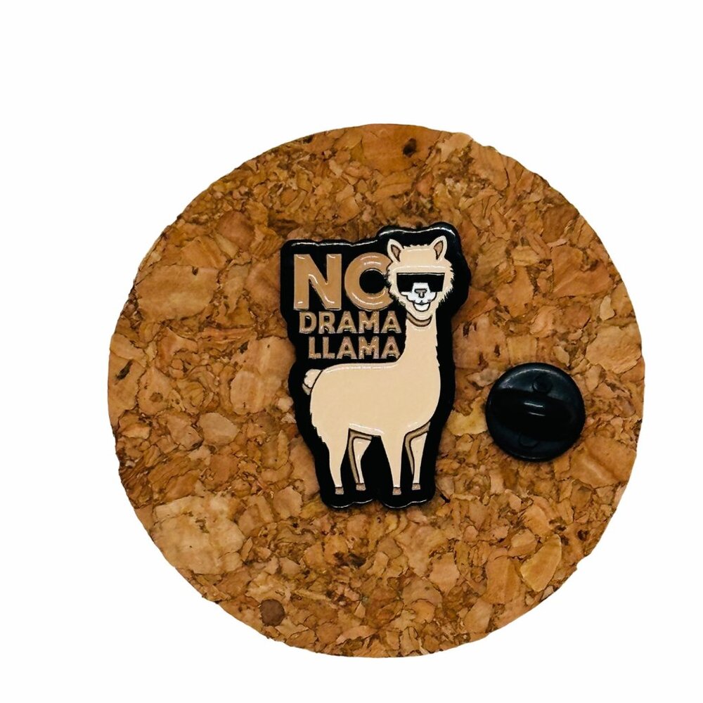 🤩Funny Llama Enamel Pin Cartoon No Drama Animal Brooch Alpaca Badge Jewerly New - Picture 2 of 5